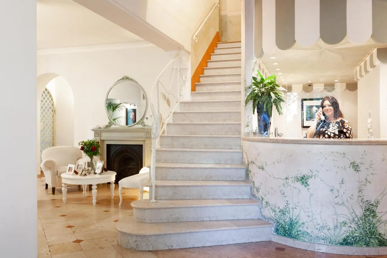 Hotel Mignon Forte dei Marmi 3*,  Italy