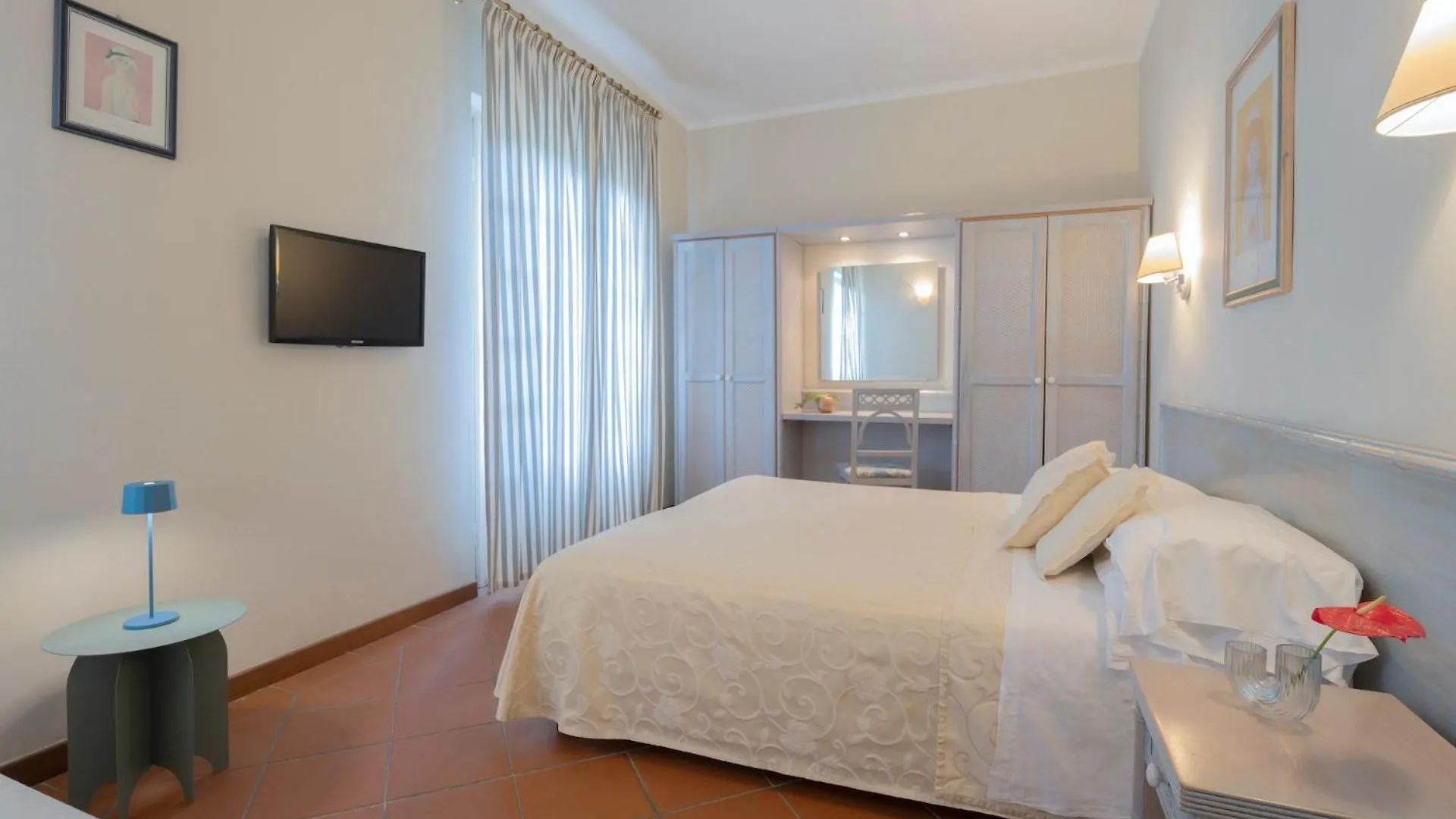 Hotel Mignon Forte dei Marmi 3*,  Italy